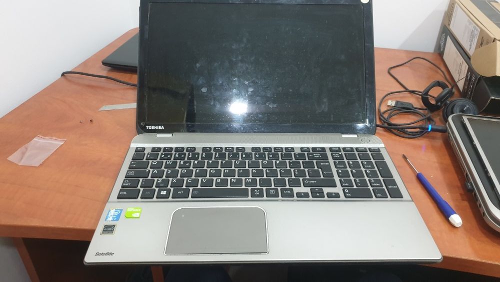 Peças, Toshiba P50 A, bateria, teclado, lcd , cpu I7-4700qm, carcaç64172186955779120