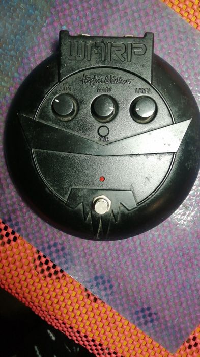 Pedal distorção Hughes & Kettner Warp 7