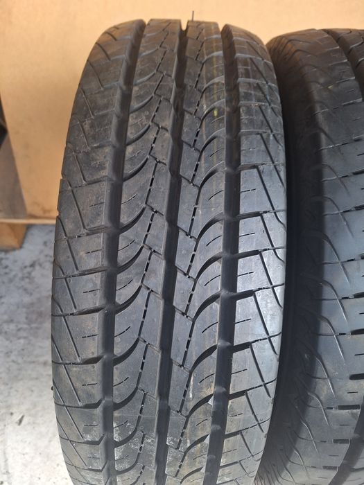195/70 R15c Semperit пара