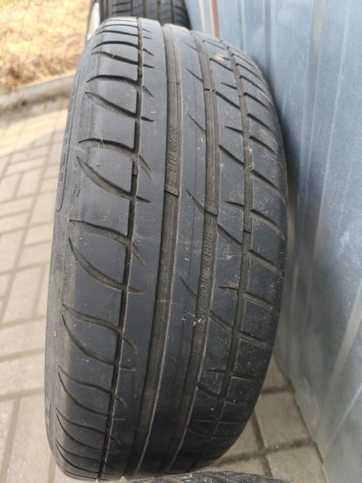 Felgi z oponami lato 5x110 opel omega 205/60/16