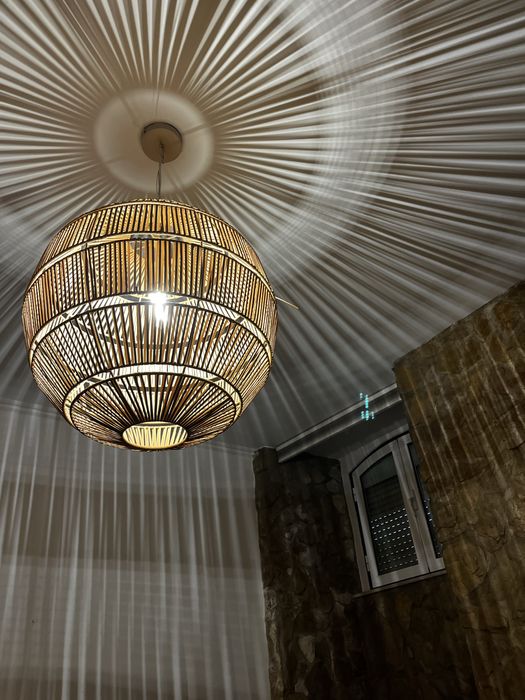 Candeeiro de teto verga