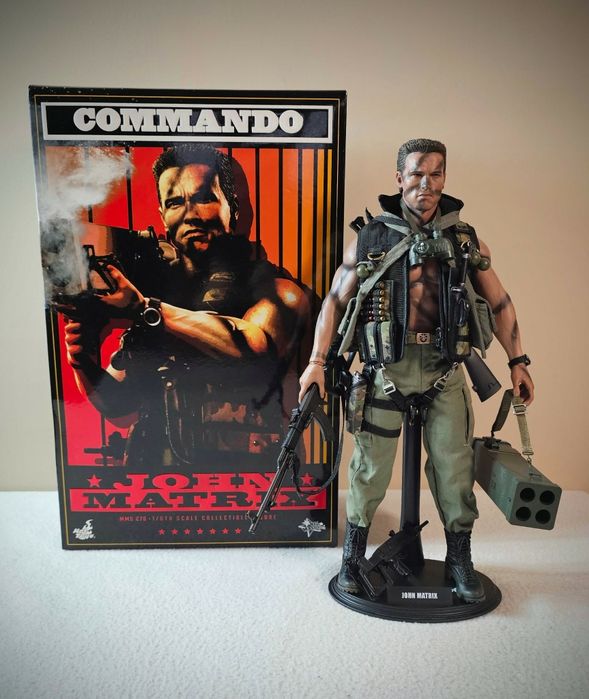 Commando HotToys 1/6
