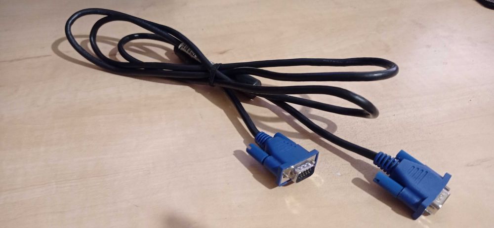Кабель VGA to VGA