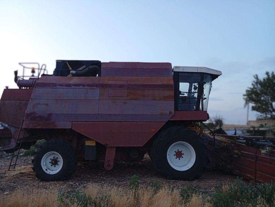 Комбайн Полесье КЗС1218