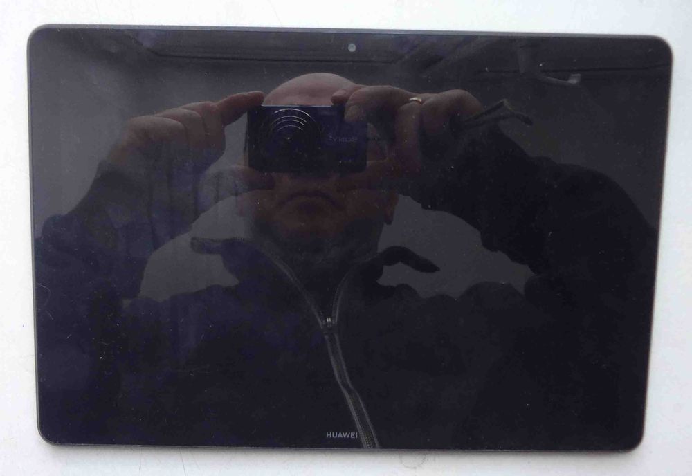 планшет HUAWEI GSS2-W09