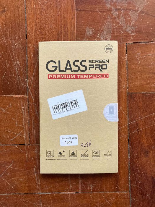 Protecção de Ecrã de Vidro para Apple iPhone SE 2020