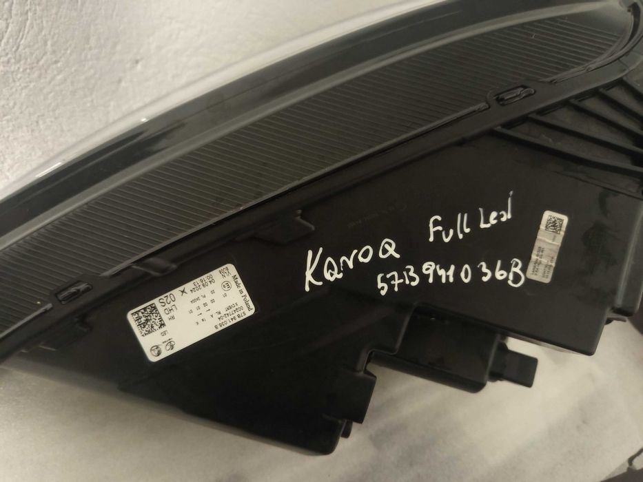 Lampa prawa Przód Przednia SKODA KAROQ Full LED 57B.941.036B