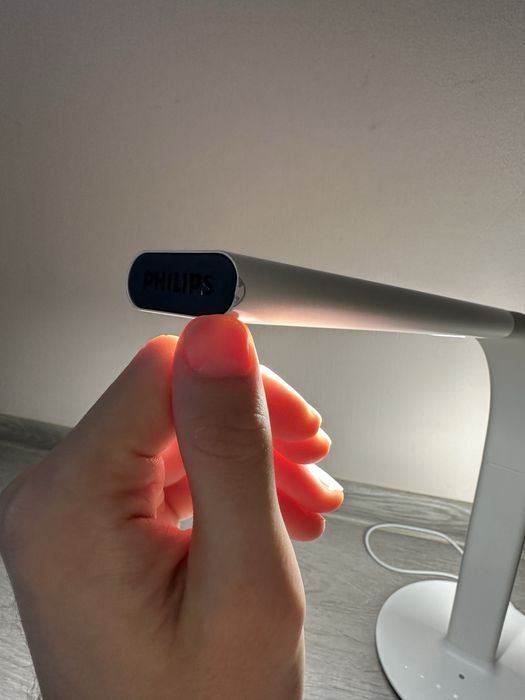 Розумна настільна лампа Philips в колаборації з Xiaomi