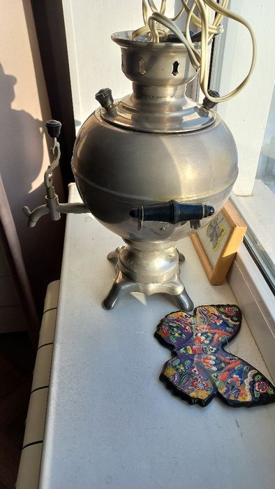 Самовар электрический.