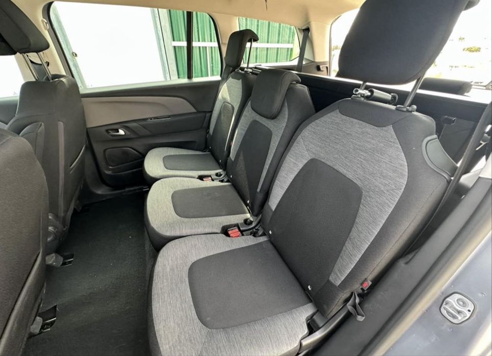 Citroën C4 SpaceTourer 2020 7 lugares – 123.144 km — photo 4