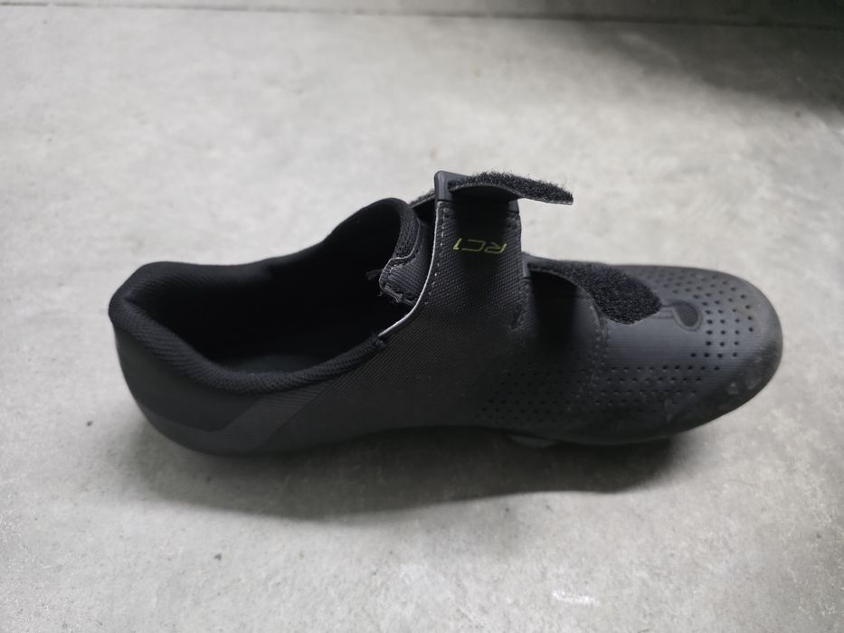 Sapatos ciclismo  SHIMANO RC100