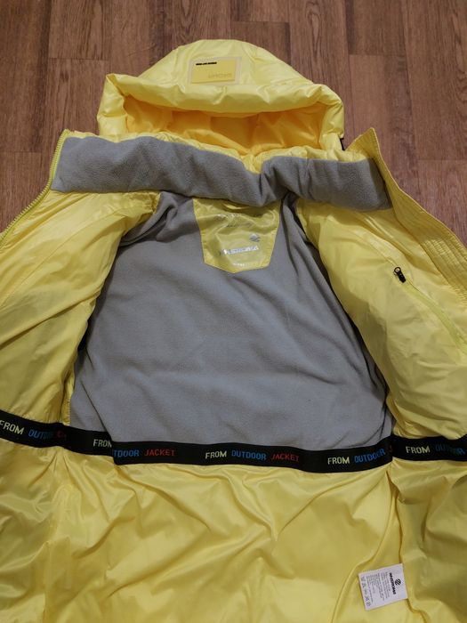 Зимова куртка на дівчинку, 140