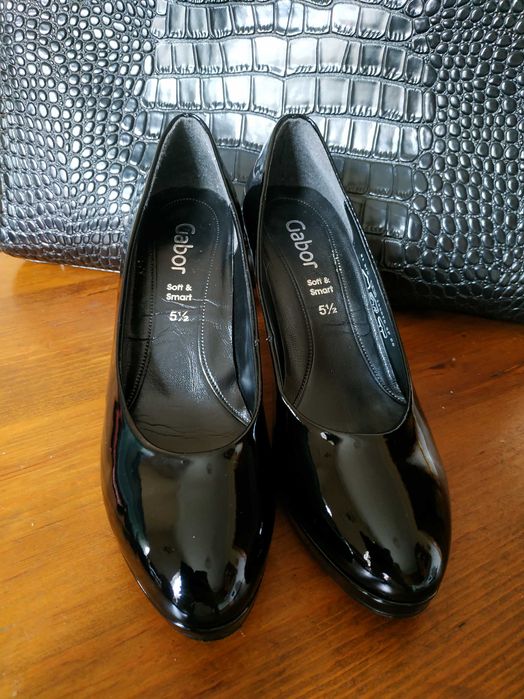 Ефектні чорні лаковані весільні туфлі від Gabor на підборах 38,5р_25см