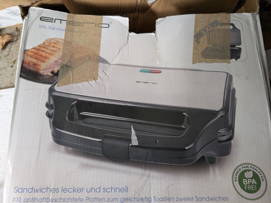 opiekacz do kanapek Emerio XXL Sandwichitoaster, model ST-109562.