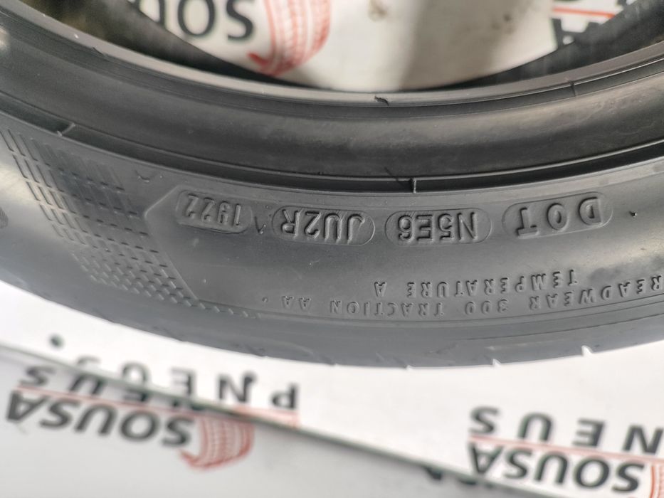 2 pneus semi novos 235-45R19 Goodyear - Oferta dos Portes