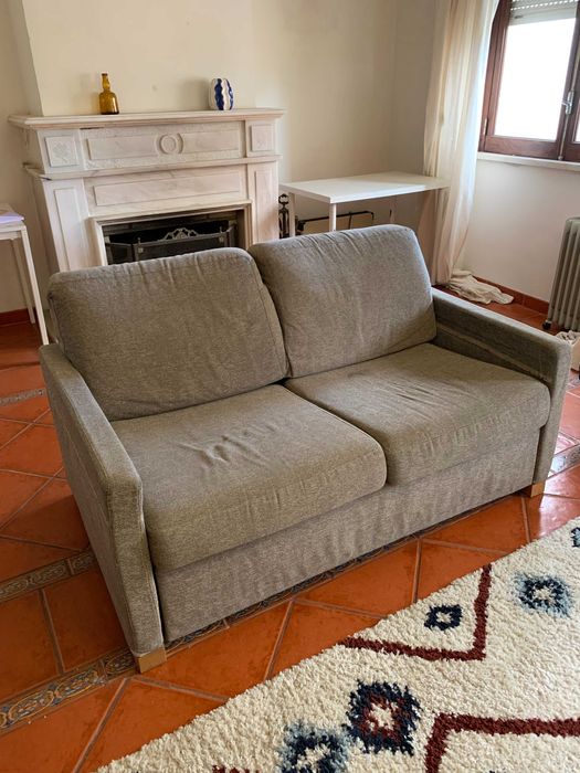Sofá-cama 2 lugares com colchão