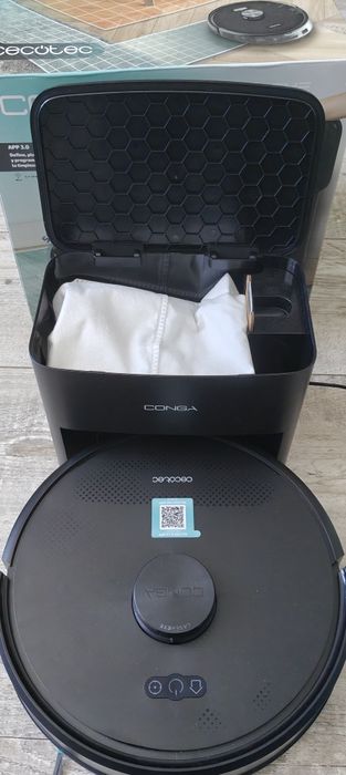 Robot sprzątający Cecotec Conga Y50 X-Treme z bazą opróżniającą 5000 P