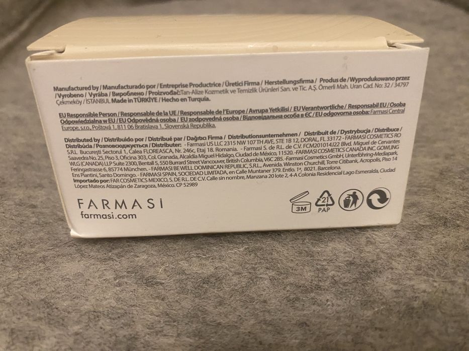Płatki pod oczy Farmasi