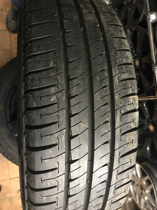 Комплект резины Michelin Agilis Plus 215/60/r17c