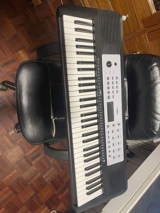 Piano yamaha novo