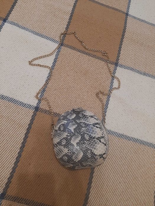 Продам сумку жіночу