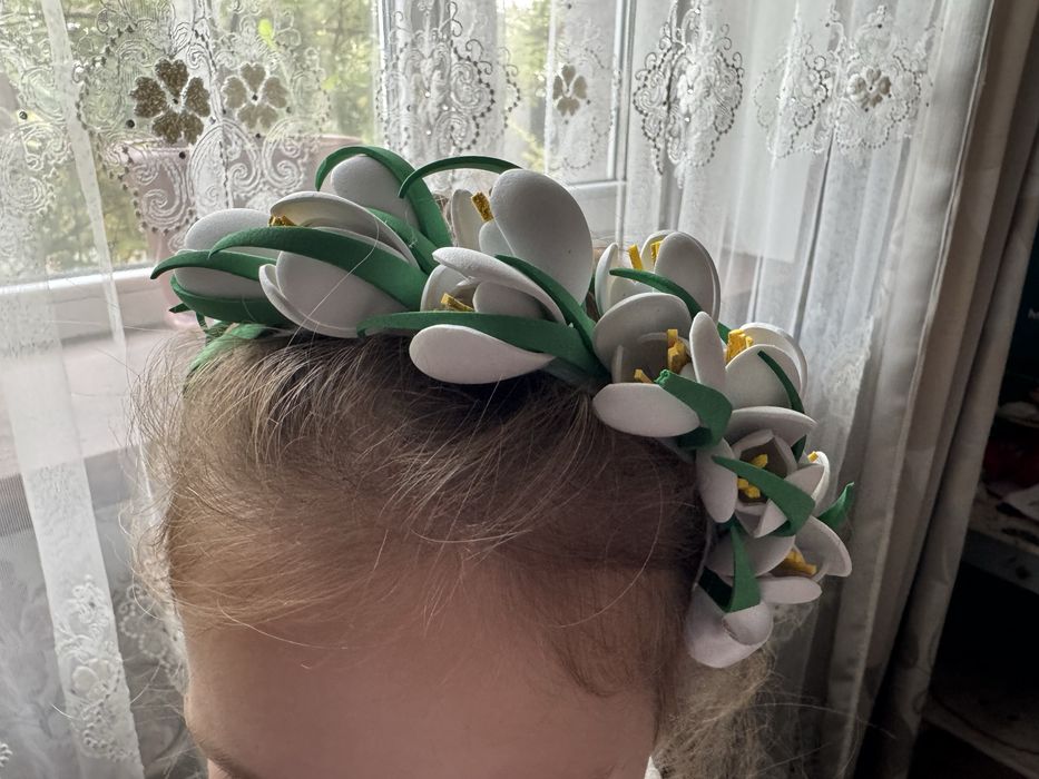 Обруч із квітів