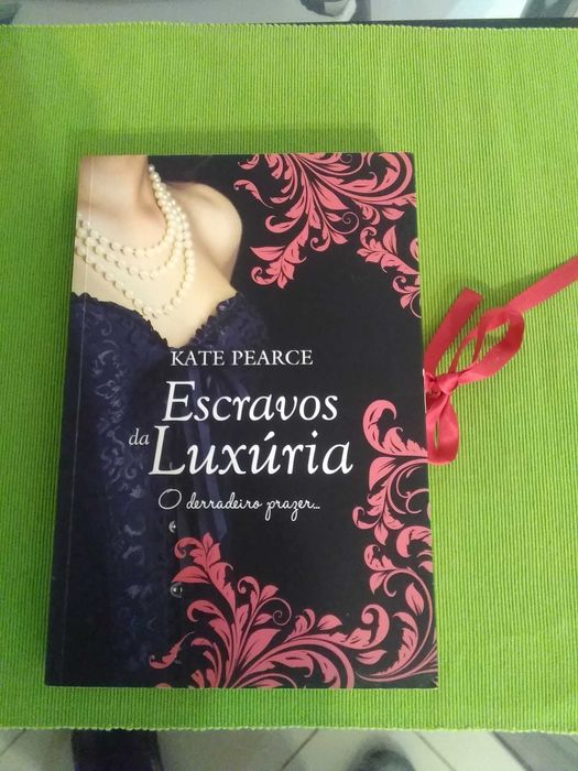 Escravos da Luxúria de Kate Pearce
