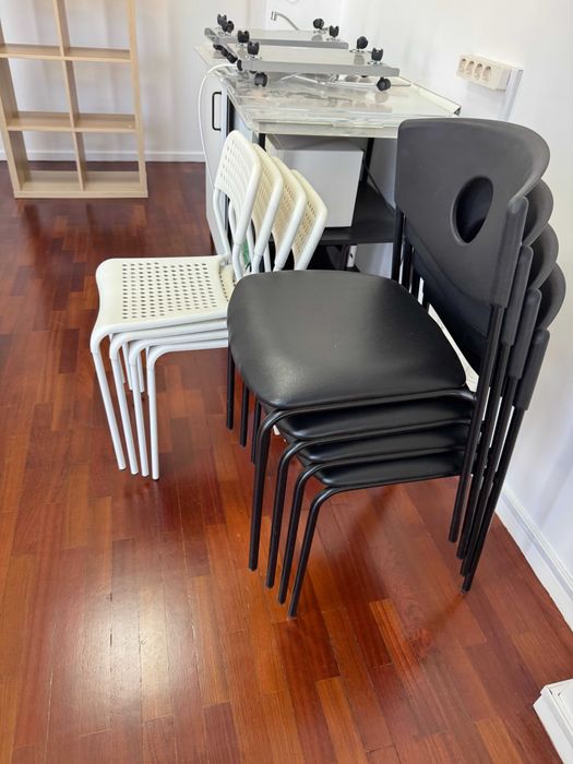 12 doze mesas de 120x60cm e 5 cinco gavetas (IKEA LAGKAPTEN, ALEX, ADILS) - 67% mais barato que novo !