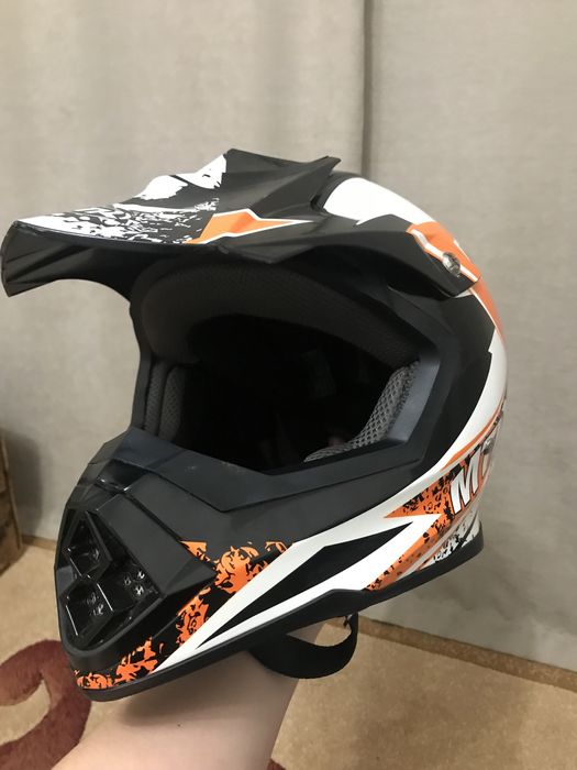 МОТО-ВЕЛО  шолом.