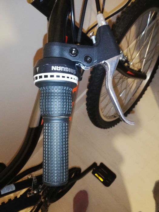 Bicicleta para criança nova