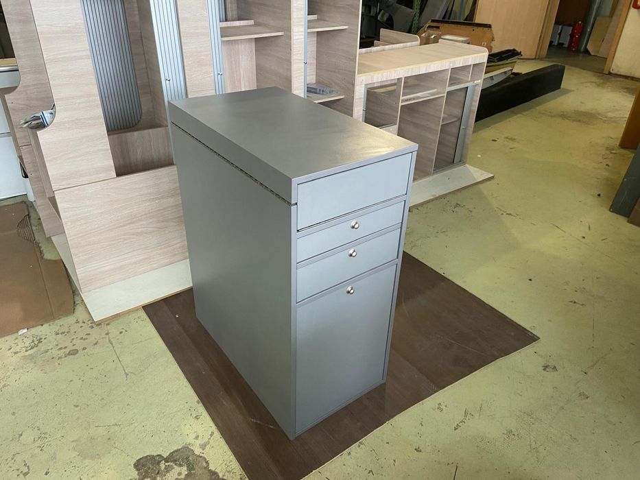 Szafka kamperowa  kamper solidna mocna konstrukcja