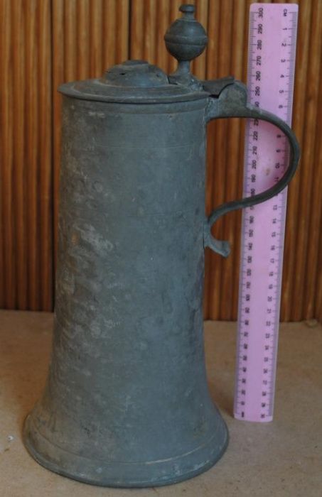 Кружка пивна оловяна антикварна більш 2л 1829г. Пивной бокал оловянный