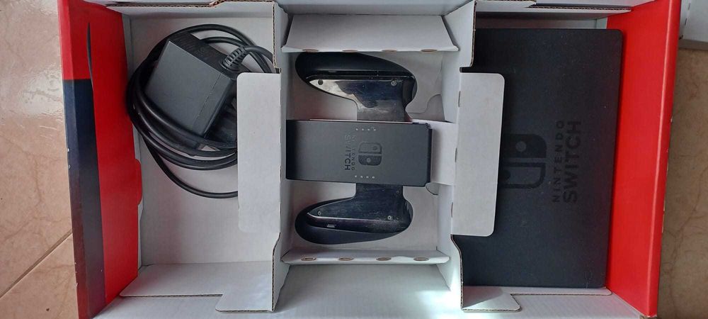 Consola Nintendo Switch em excelente estado