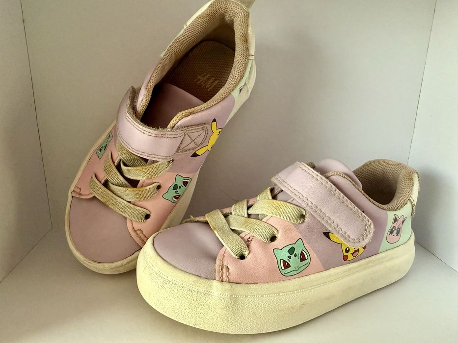 Piękne trampki Pokemon rozmiar 25