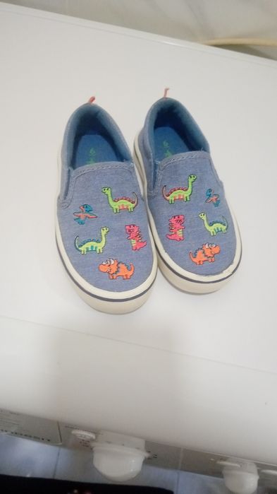 Дитячі макасіни.