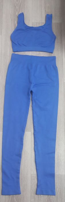 Костюм для фітнесу