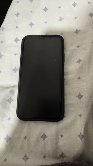 Vende-se iPhone 11