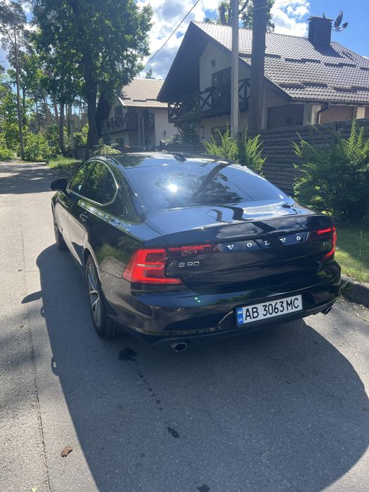 Продам Volvo s90