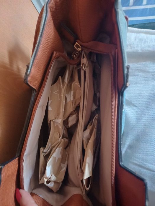 Mala de Senhora em Pele