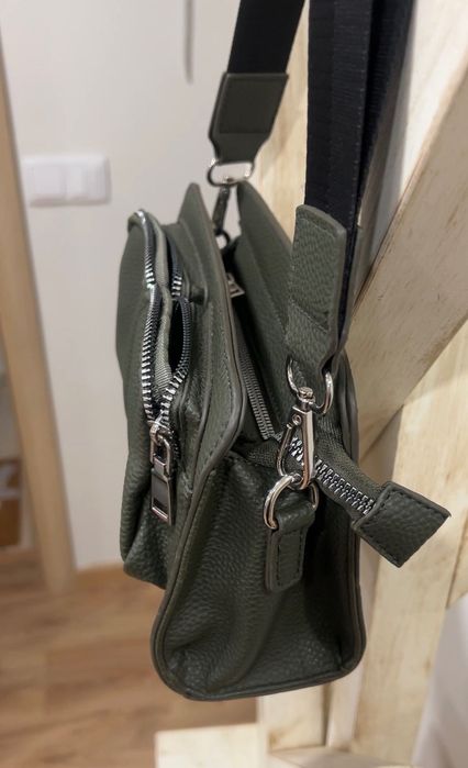 Mala/Bolsa Tiracolo Feminina - Estilo Crossbody com Bolsos Frontais