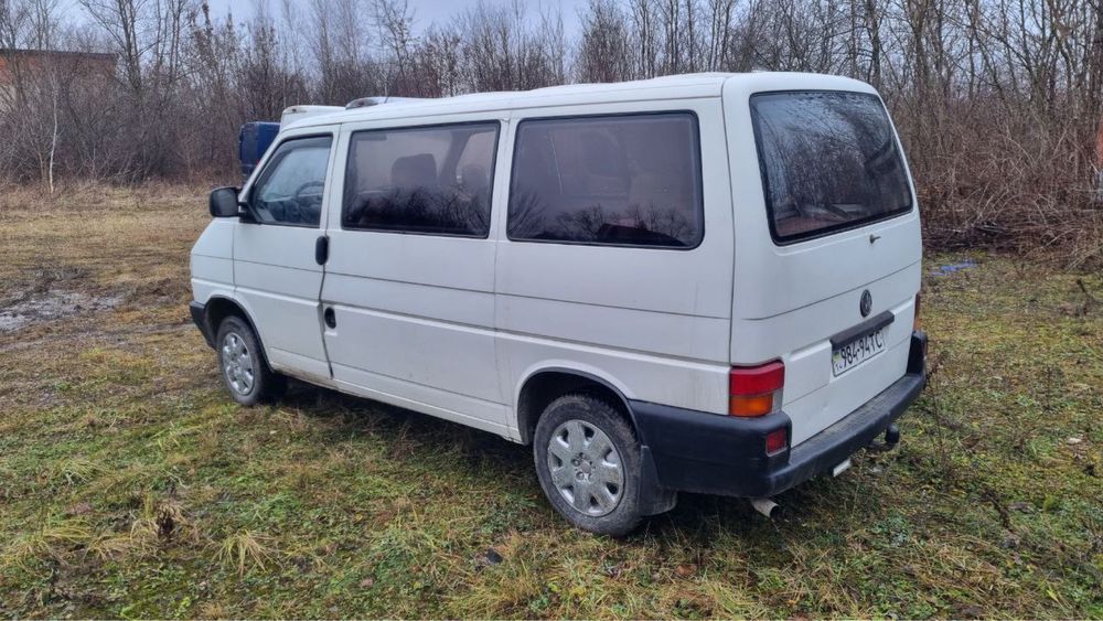 Volkswagen Transporter Caravelle 1993 2.5 газ/бензин