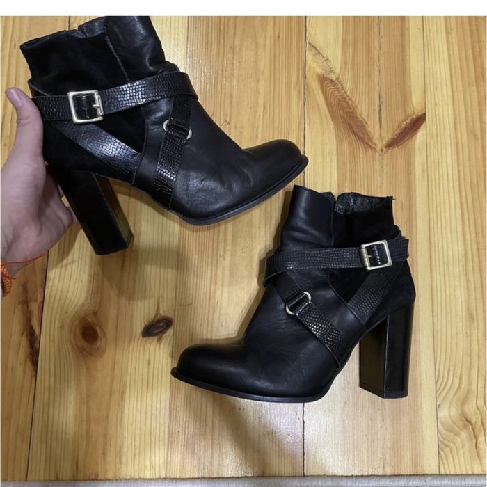 Жіночі сапожки 38 h&m