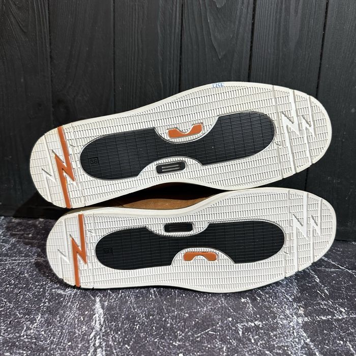 Нові шкіряні утеплені ботінки Hub 38/25 cm