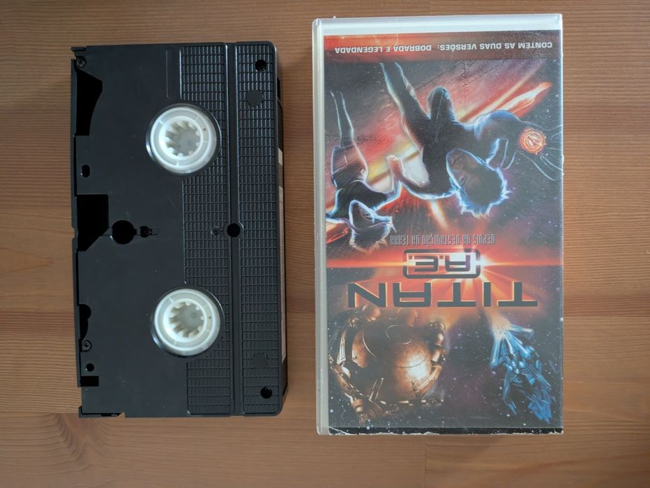 VHS " Titan A.E " 2000 (Opt. Estado)