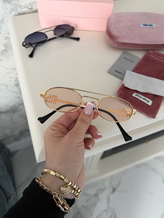 солнцезащитные очки Miu Miu полный комплект