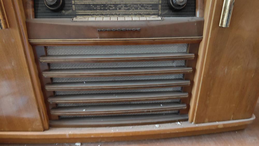 Arabella radio z gramofonem