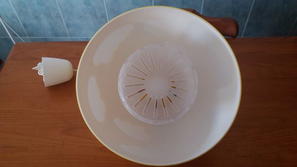 Candeeiro teto criança