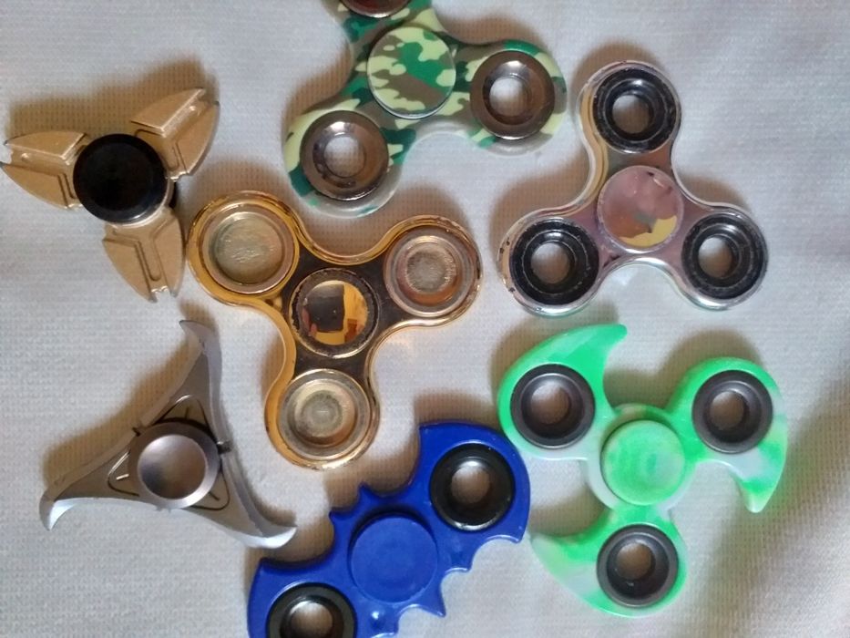 fidget spinner olx