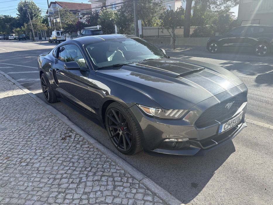 FORD MUSTANG 2.3 cc - 315 cv