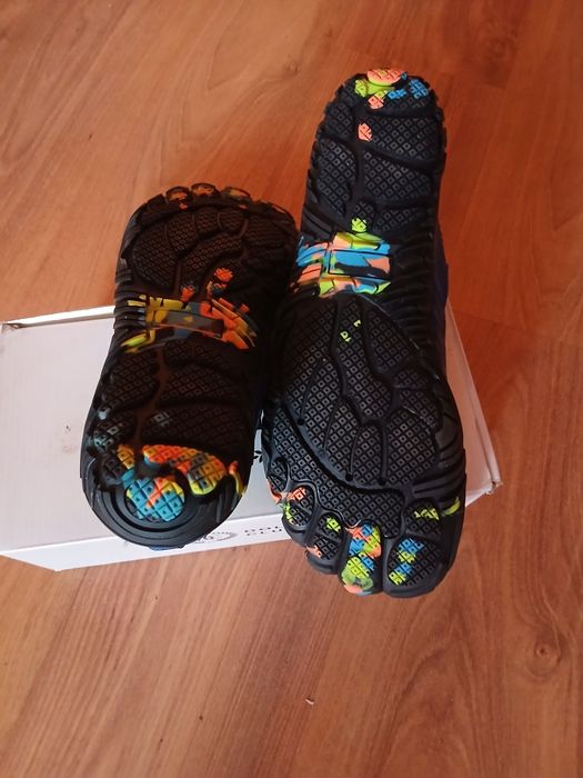 Buty do sportów wodnych
